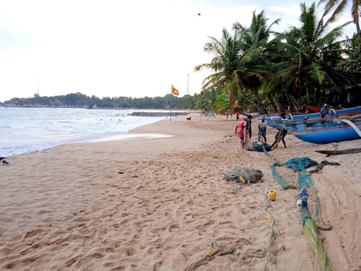 Lucky Sea Beach Hotel Tangalle Exterior photo