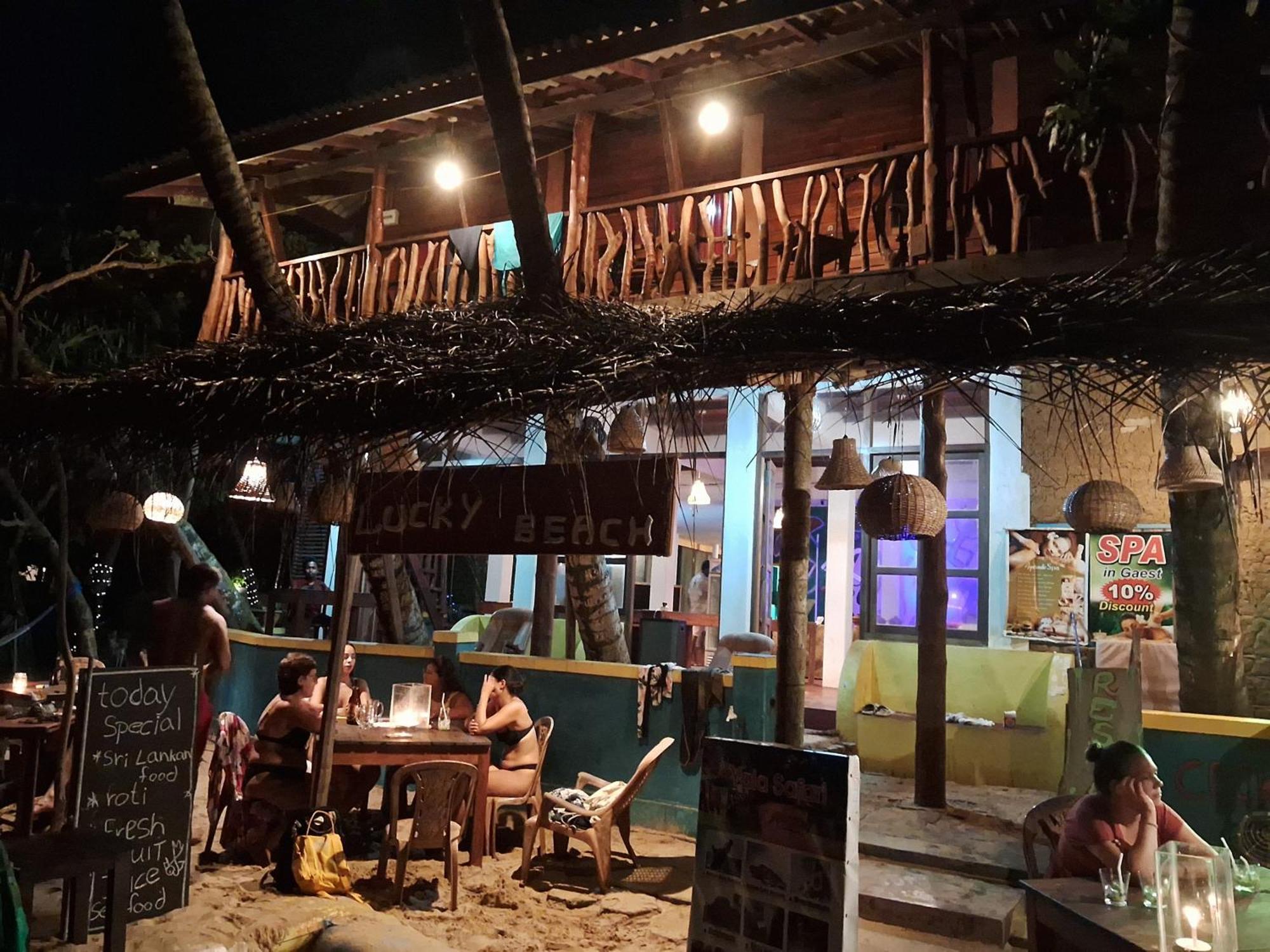 Lucky Sea Beach Hotel Tangalle Exterior photo