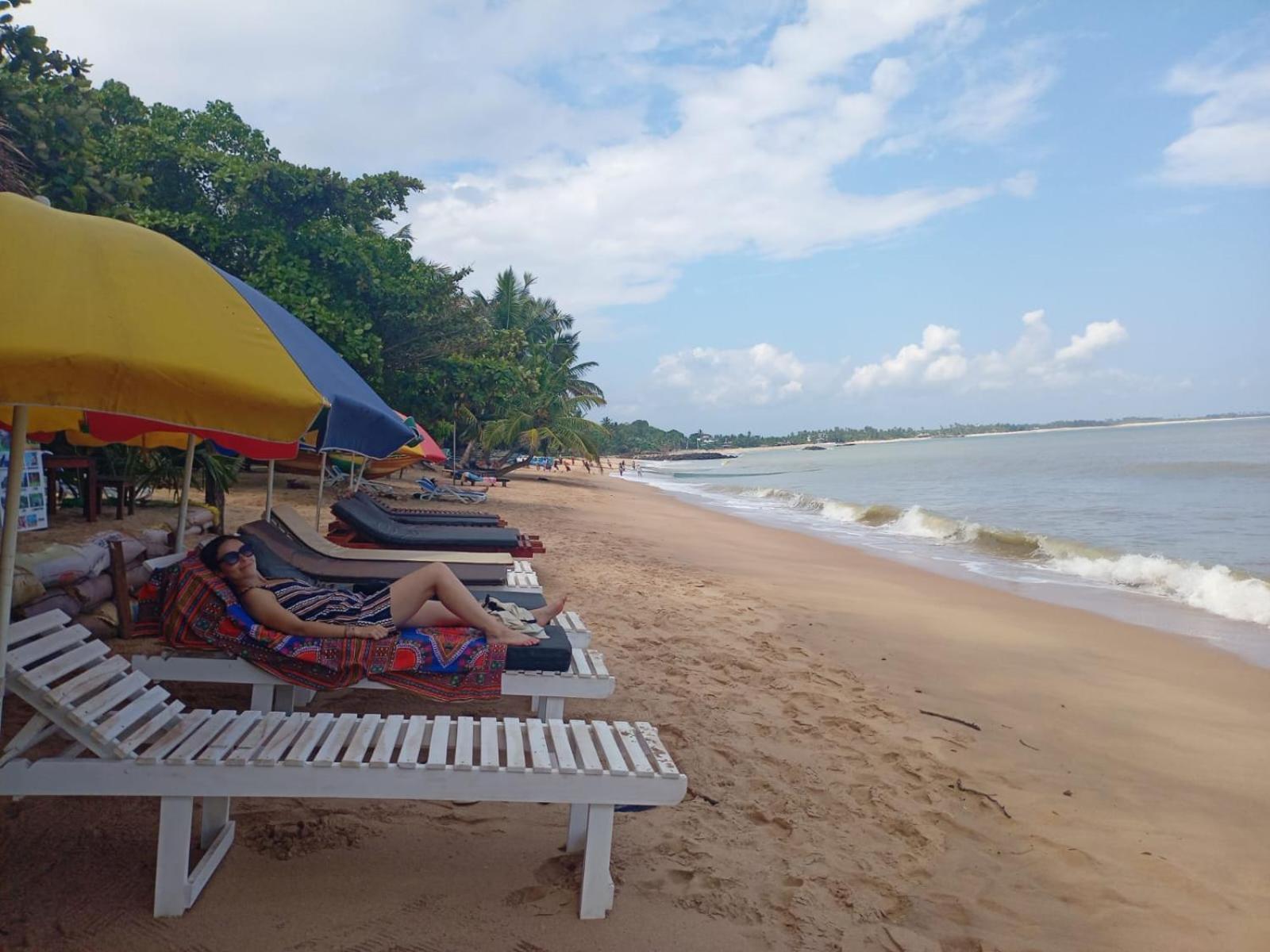 Lucky Sea Beach Hotel Tangalle Exterior photo